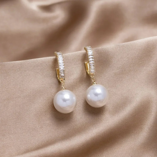 Orecchini di Lusso con Perla e Zirconia