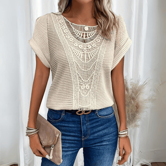 Aada™ | Leggera blusa boho con dettaglio all'uncinetto