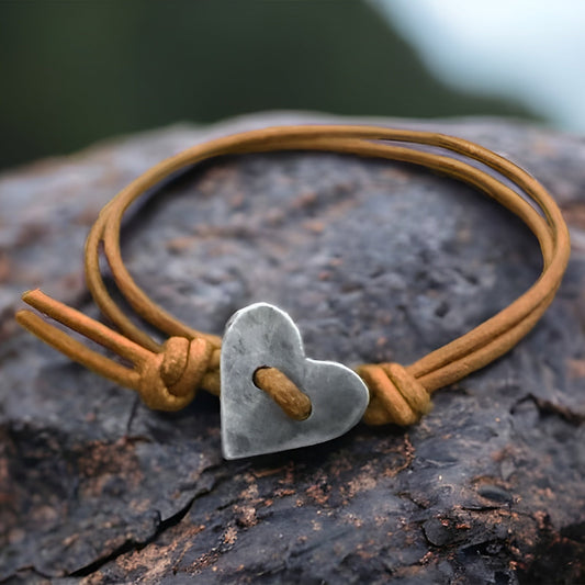 Loventra™ – Un simbolo di amore, appartenenza e forza interiore