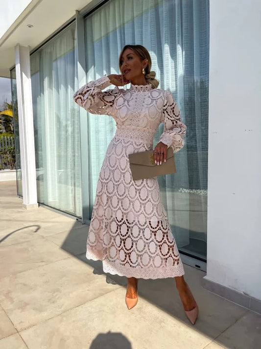 Giulia – Vestito in Pizzo Elegante con Silhouette Valorizzante