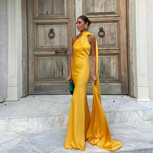 Adaline - Abito Maxi Cape Senza Tempo
