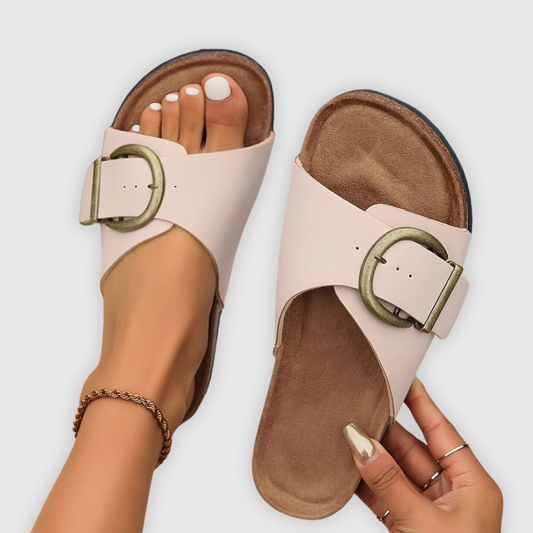 Federica – Comfort quotidiano con materiali resistenti