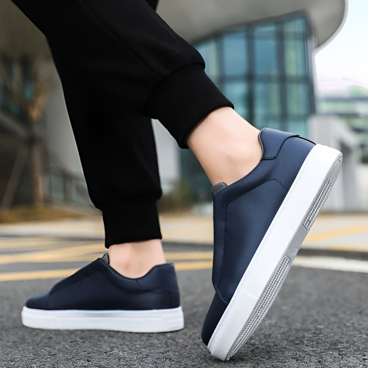 Bernardo | Sneakers Chic