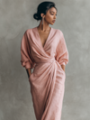 Abito Maxi Minimalista Scollo V in Lino Rosa per Donne