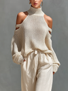 Completo Top Collo Alto Spalle Scoperte in Maglia Beige & Pantaloni Gamba Larga