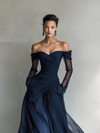 Abito Maxi Elegante in Chiffon Organza Blu Scuro con Maniche Lunghe e Spalle Scoperte