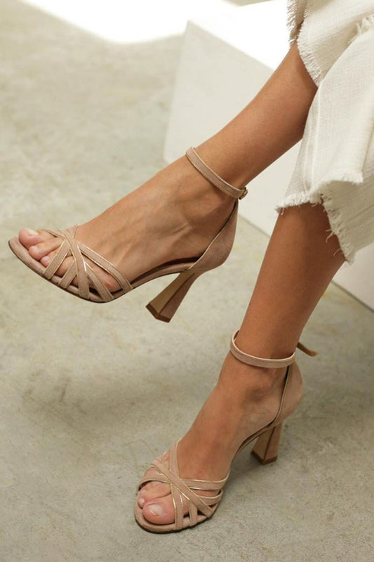 11 Elviera™ | Sandalias patchwork con tacón fino