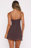 ABITO MINI A POIS CON SCOLLO A CUORE