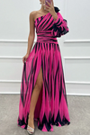 Shiloh - Vestito Maxi Elegante a Righe con Spalla Scoperta