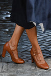 41 Bravina | Sandalias cotidianas con tira en tacón bajo