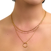 Aya - Collana a tre strati con pendente circolare aperto in oro 18k