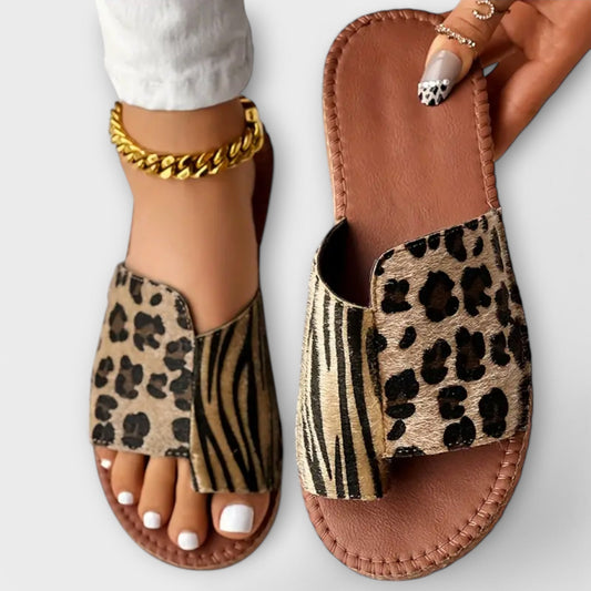 Clara™ - Sandali in Stampa Animale Bicolore