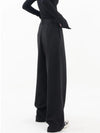 Emilia – Pantalone Avant-Garde