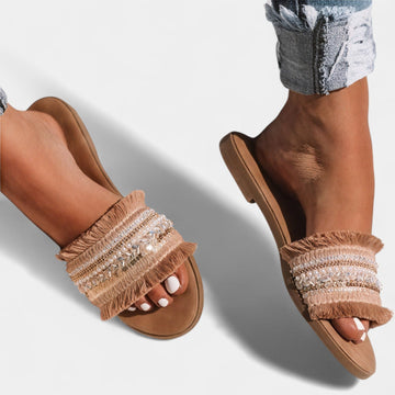 36 CELINA™ – Sandalias planas con cuentas y estilo bohemio