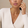 Aya - Collana a tre strati con pendente circolare aperto in oro 18k
