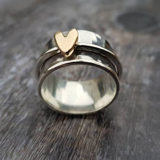 Anello d'Argento con Cuore d'Oro Vintage
