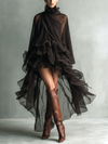 Abito Midi Elegante in Chiffon Marrone con Collo Alto e Maniche Lunghe