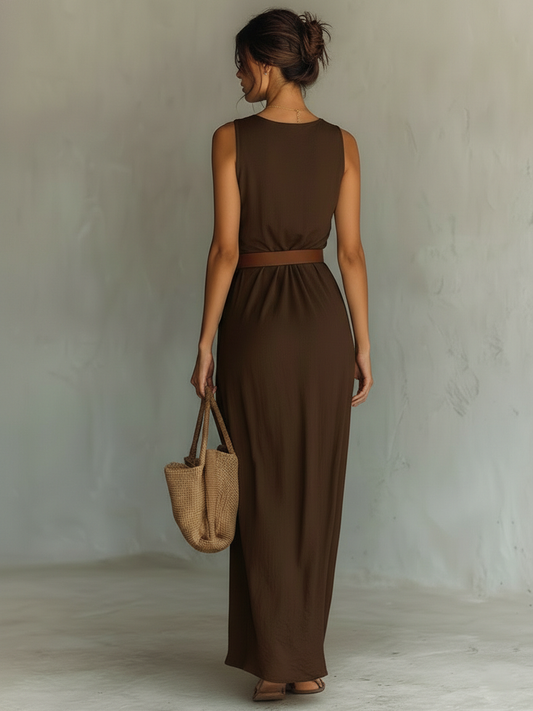 Abito maxi senza maniche con collo drappeggiato minimale