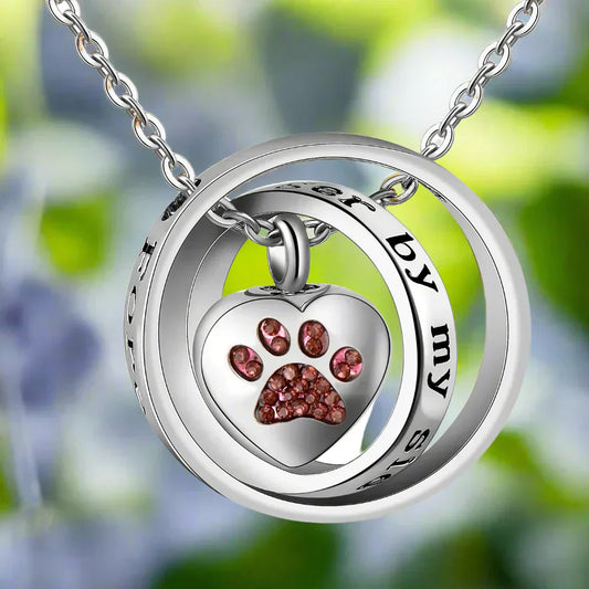 Collana con urna a forma di zampa in acciaio inossidabile