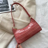 Tilly™ | Borsa a spalla lucida con motivo alligatore