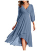 Mia – Vestito con scollo a V e orlo asimmetrico