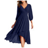 Mia – Vestito con scollo a V e orlo asimmetrico