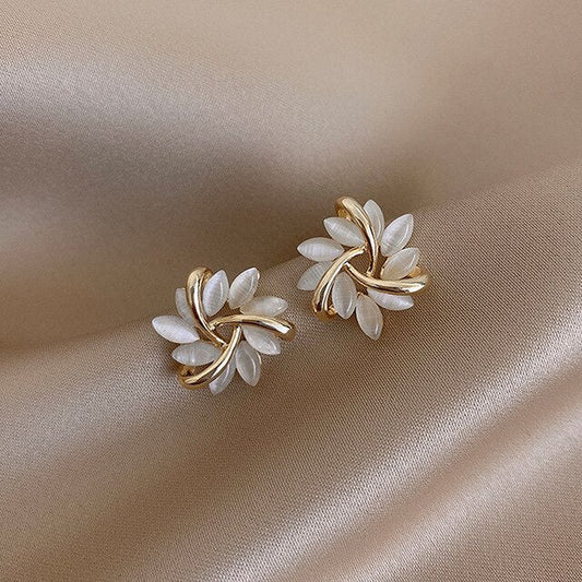 Orecchini Sonja Luxe in Opale Bianco
