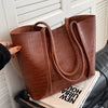 Betina™ - Borsa a Spalla in Pelle di Coccodrillo