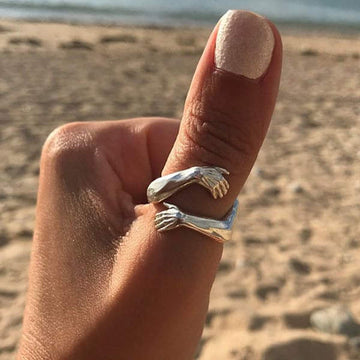 Anello di peluche regolabile in argento