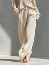 Completo Top Collo Alto Spalle Scoperte in Maglia Beige & Pantaloni Gamba Larga