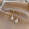 Orecchini Classici in Perla Helena